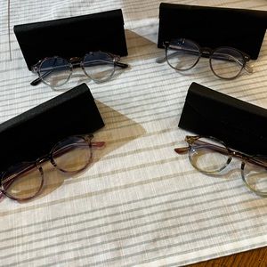 4 pair women’s reading glasses.  +1.00